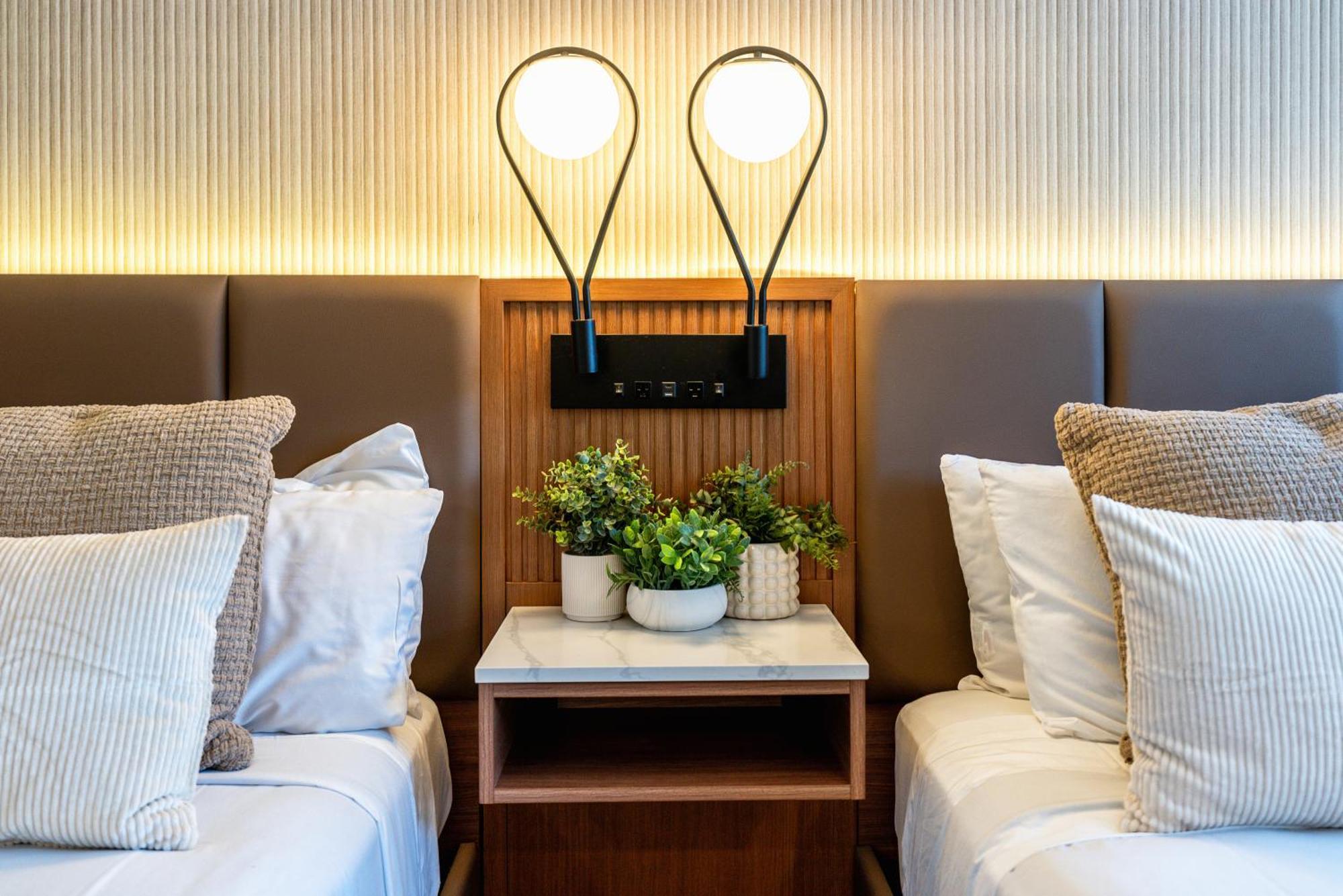 Lyfe Inn & Suites By Aga - Beverly Hills Лос Анджелис Екстериор снимка